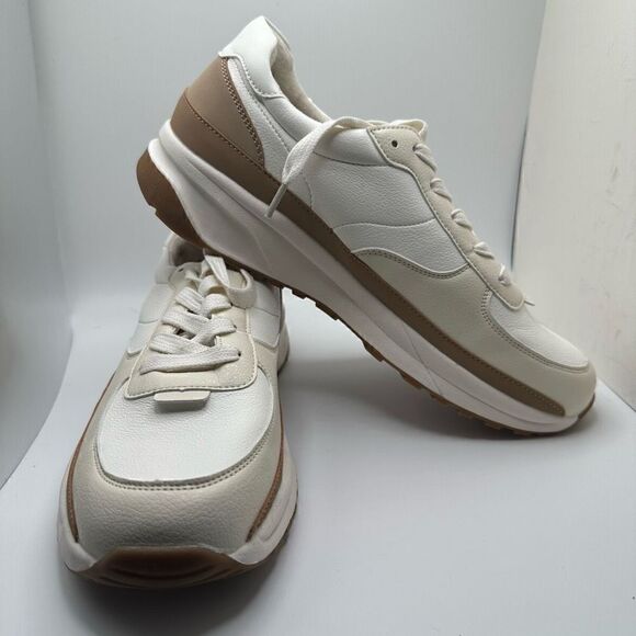 CUSHIONAIRE Women's lace up Sneaker +Comfort Foam 11 WHITE/TAN - Picture 6 of 7